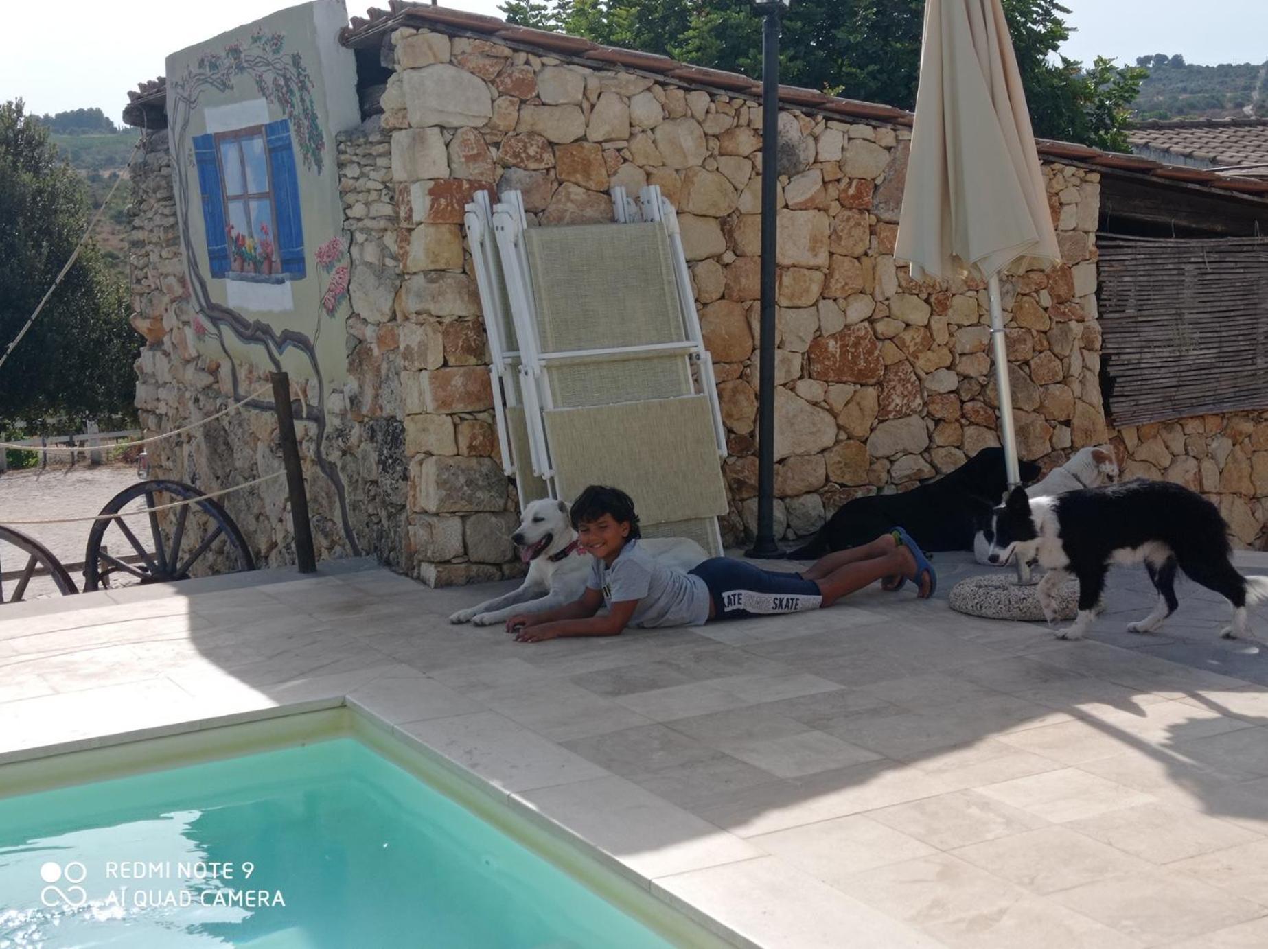 B&B Badde Cubas Usini Экстерьер фото